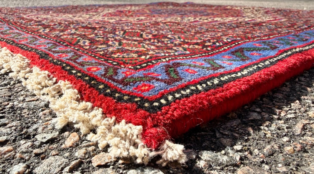 VINTAGE PERSIAN SENEH HAND KNOTTED RUG, 2.6 x 3.3 (76cm x 99cm) - 2