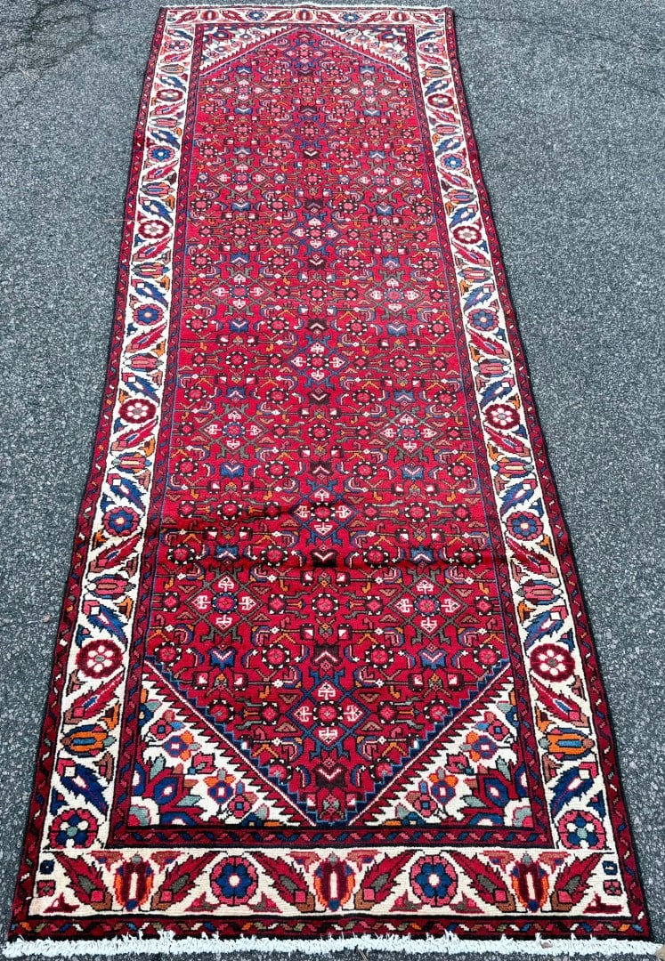 VINTAGE PERSIAN MALAYER HAND KNOTTED RUNNER, 3.5 x 10.1 (104cm x 307cm) - 3