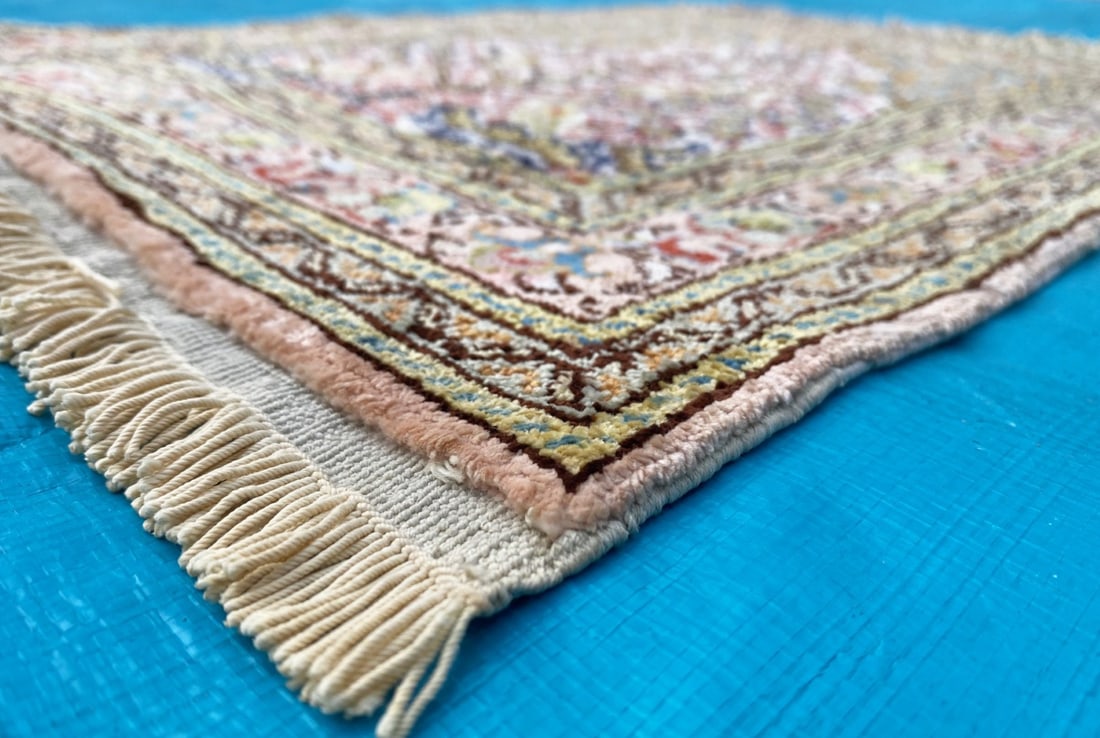 KASHMIR SILK HAND KNOTTED GARDEN OF PARADISE RUG WITH 350+ KPSI, 16IN x 21IN (41cm x 53cm) - 4