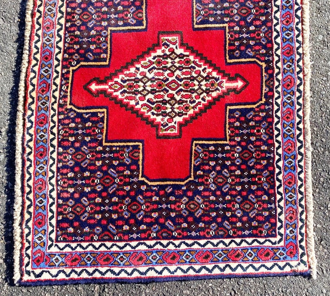VINTAGE PERSIAN SENEH HAND KNOTTED RUG – 2.0 x 2.8 - 2