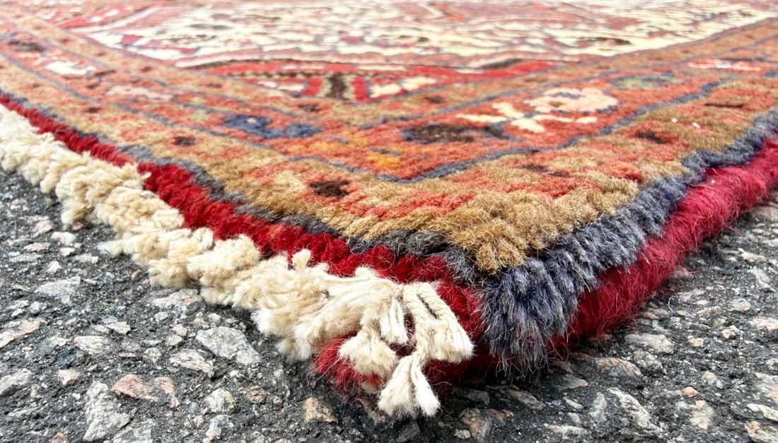 ANTIQUE PERSIAN HAMADAN HAND KNOTTED RUG, 2.0 x 3.1 (61cm x 94cm) - 2