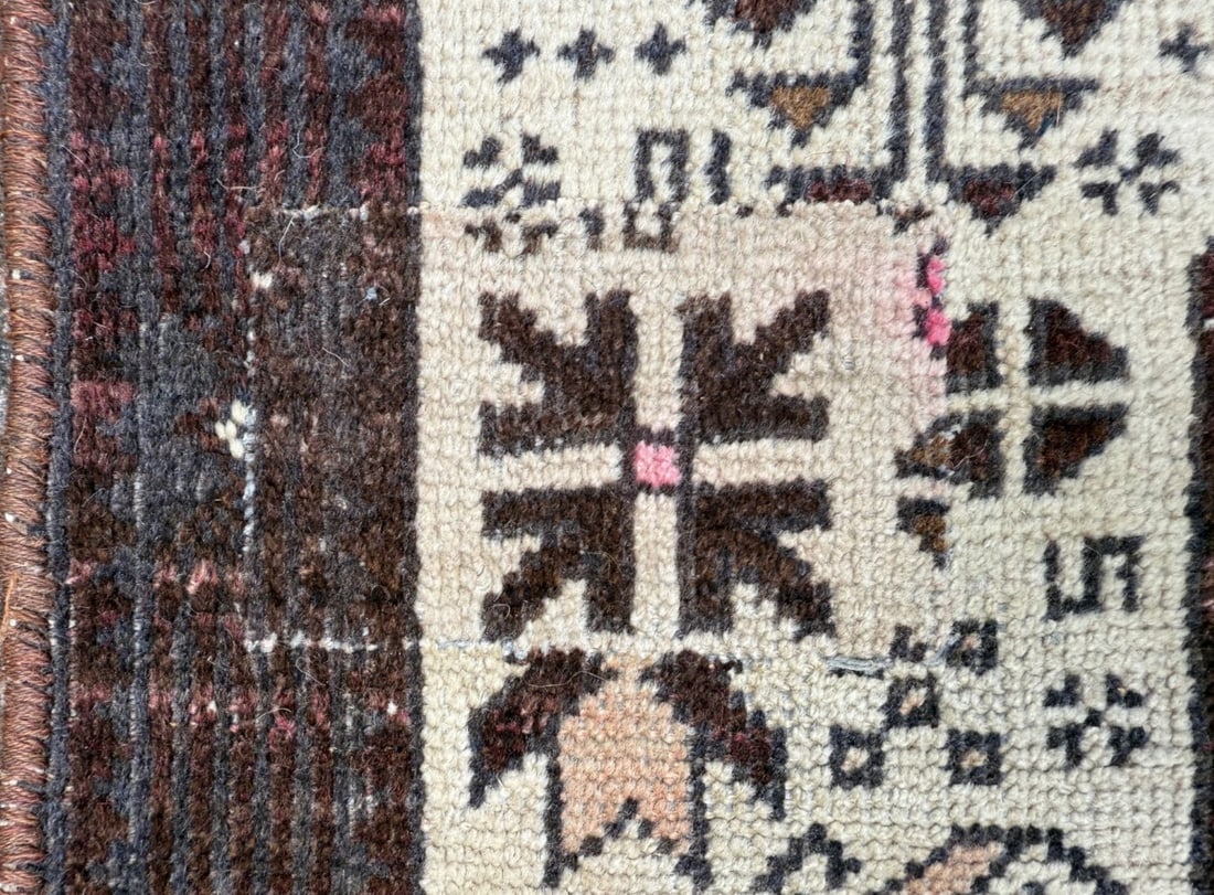 AFGHANI BALOUCH HAND KNOTTED RUG, 2.5 x 3.10 (76cm x 117cm) - 2