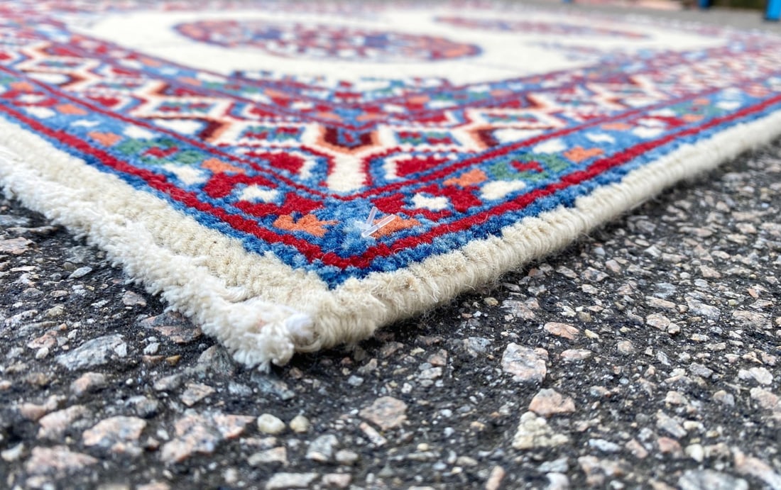 BUKHARA HAND KNOTTED RUG, 2.0 x 2.11 (61cm x 89cm) - 2