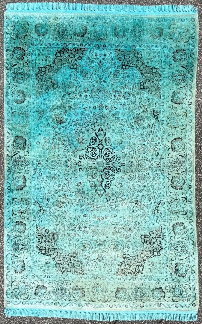 OVERDYED KASHMIR SILK HAND KNOTTED RUG WITH 200+ KPSI, 4.1 x 6.1 (124cm x 185cm): This overdyed Kashmir rug, was hand knotted in India of 100% silk on a cotton foundation. This rug has full wool piles and is in excellent condition. This rug has knots per square inch in