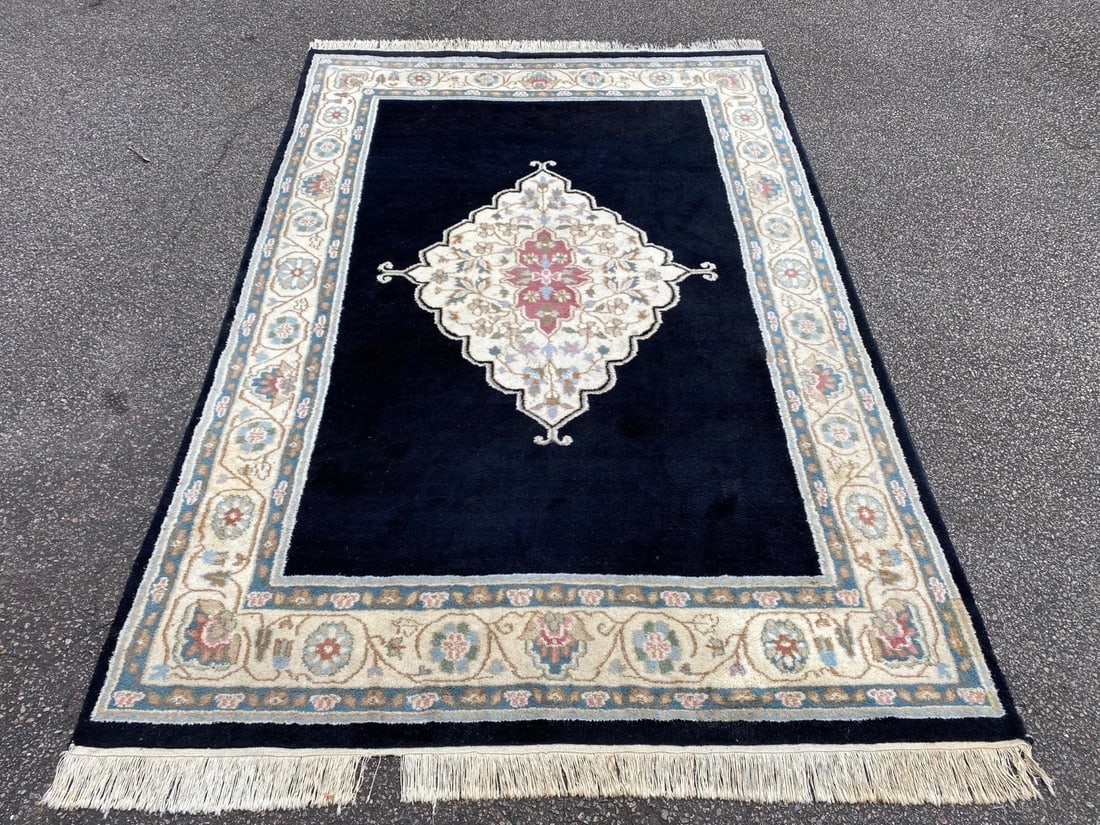AUBUSSON HAND KNOTTED RUG, 5.11 x 9.4 (180cm x 284cm) - 3