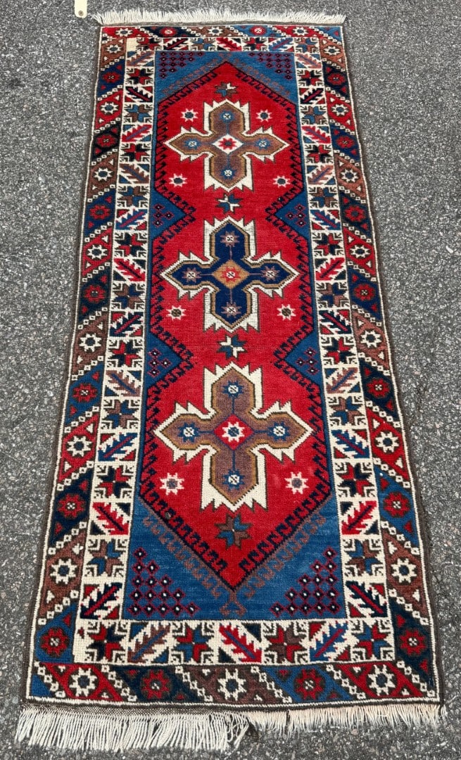 VINTAGE PERSIAN KAZAK CAUCASIAN HAND KNOTTED RUG, 2.5 x 6.2 (74cm x 188cm) - 2