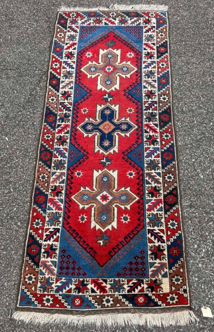 VINTAGE PERSIAN KAZAK CAUCASIAN HAND KNOTTED RUG, 2.5 x 6.2 (74cm x 188cm) - 3