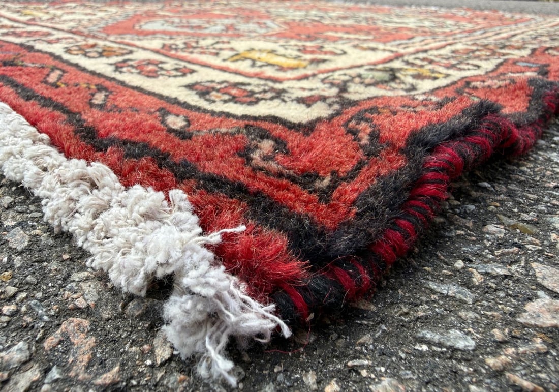 VINTAGE PERSIAN HAMADAN HAND KNOTTED RUG, 2.3 x 3.8 (71cm x 112cm) - 2