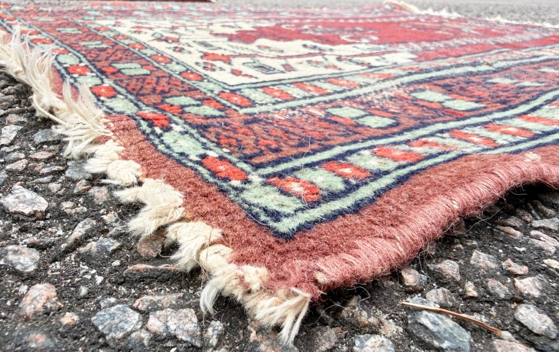 ANTIQUE CAUCASIAN SHIRVAN PRAYER RUG, HAND KNOTTED GEOMETRIC MIHRAB, 1.7 x 2.2 (48cm x 66cm) - 2