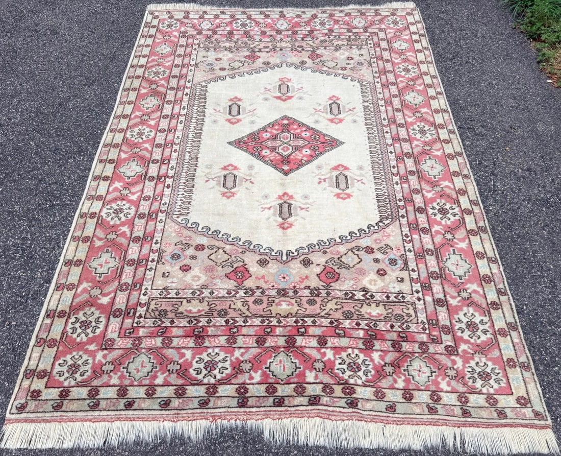 KULA HAND KNOTTED RUG, 5.9 x 8.5 (175cm x 257cm) - 2