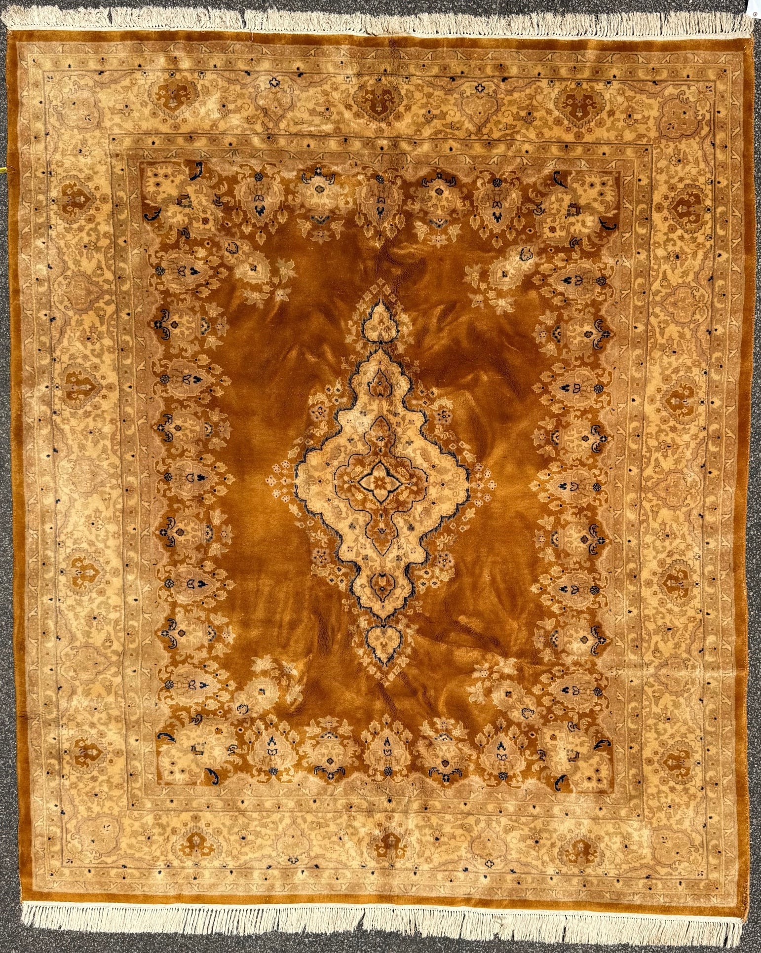 TABRIZ HAND KNOTTED RUG, 7.9 x 9.2 (236cm x 279cm): Tabriz rug was hand knotted in India of 100% natural wool and has a cotton foundation. The rug has full, wool piles and is in excellent condition. Beautiful colors with excellent quality. No holes, ni