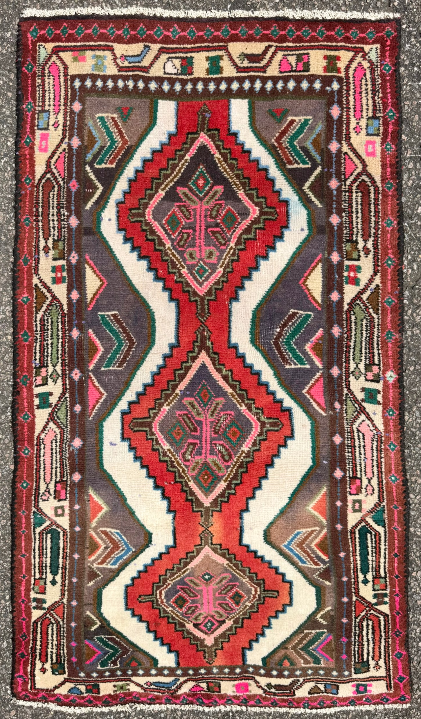 ANTIQUE PERSIAN KURDISH RUG, 2.6 x 4.4 (76cm x 132cm) (1 of 3)
