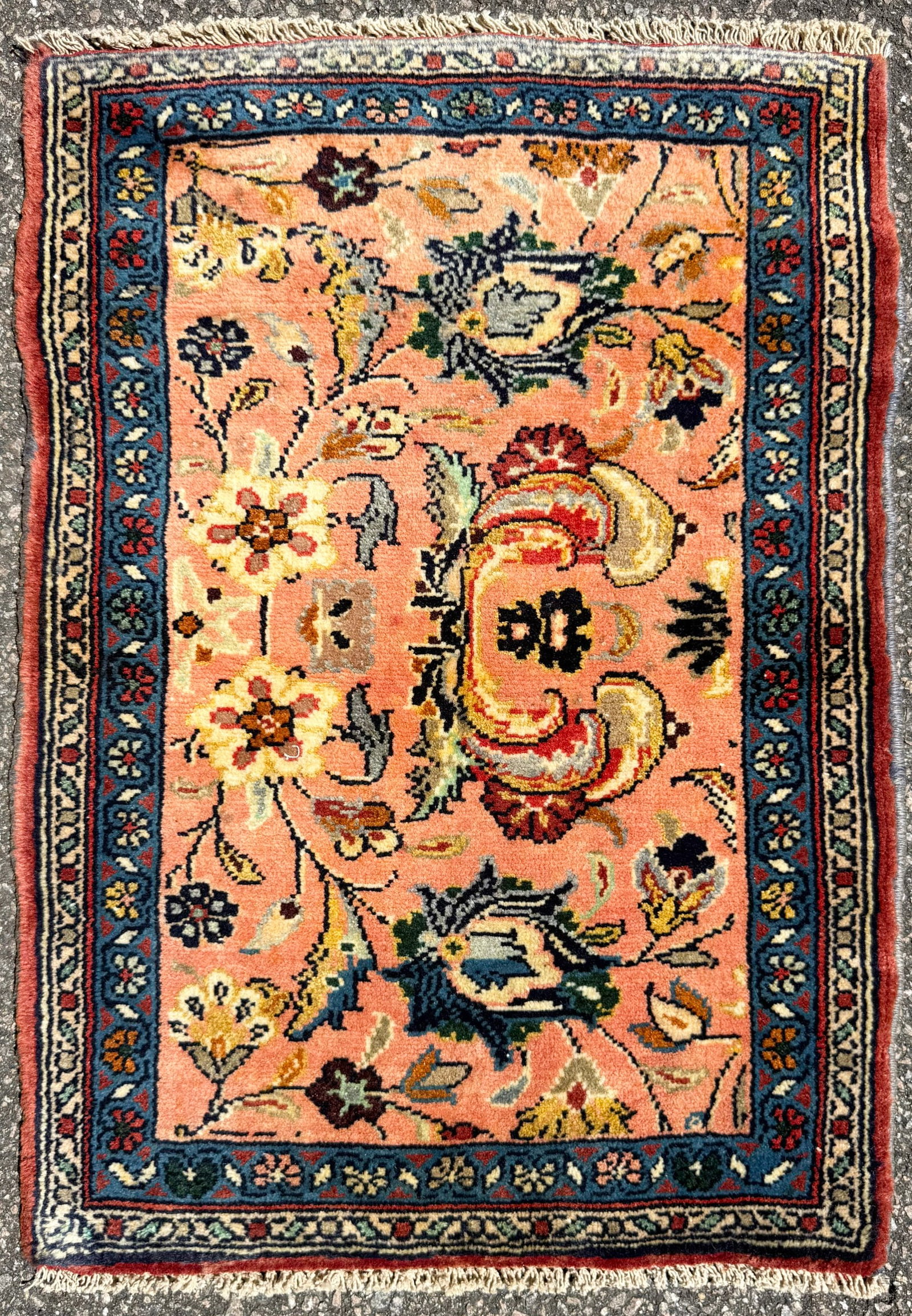 VINTAGE PERSIAN LILIHAN HAND KNOTTED RUG, 2.5 x 2.9 (74cm x 84cm) (1 of 3)