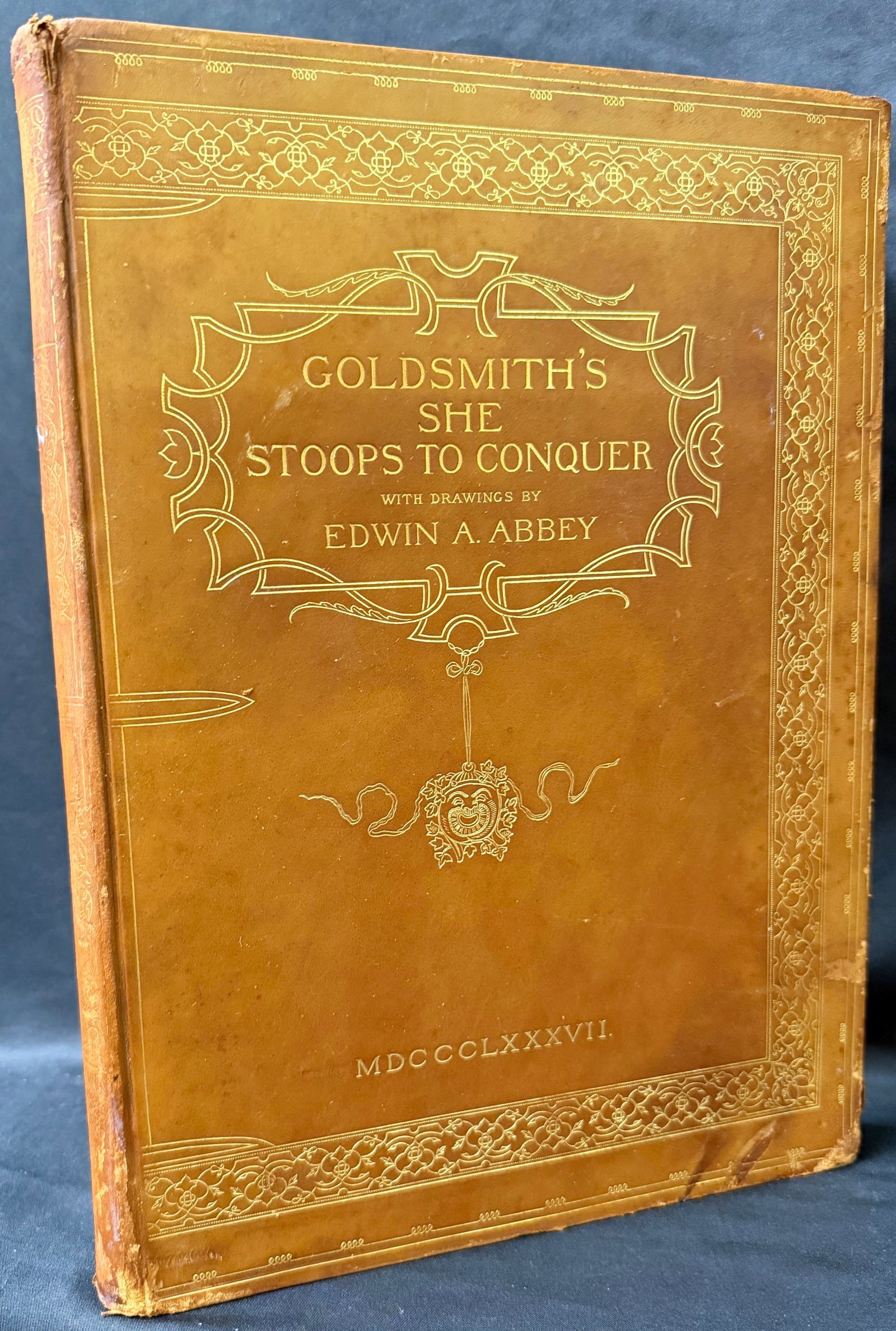 GOLDSMITH'S SHE STOOPS TO CONQUER, EDWIN A. ABBEY ILLUSTRATED, FULL GILT LEATHER HARPER EDITION,