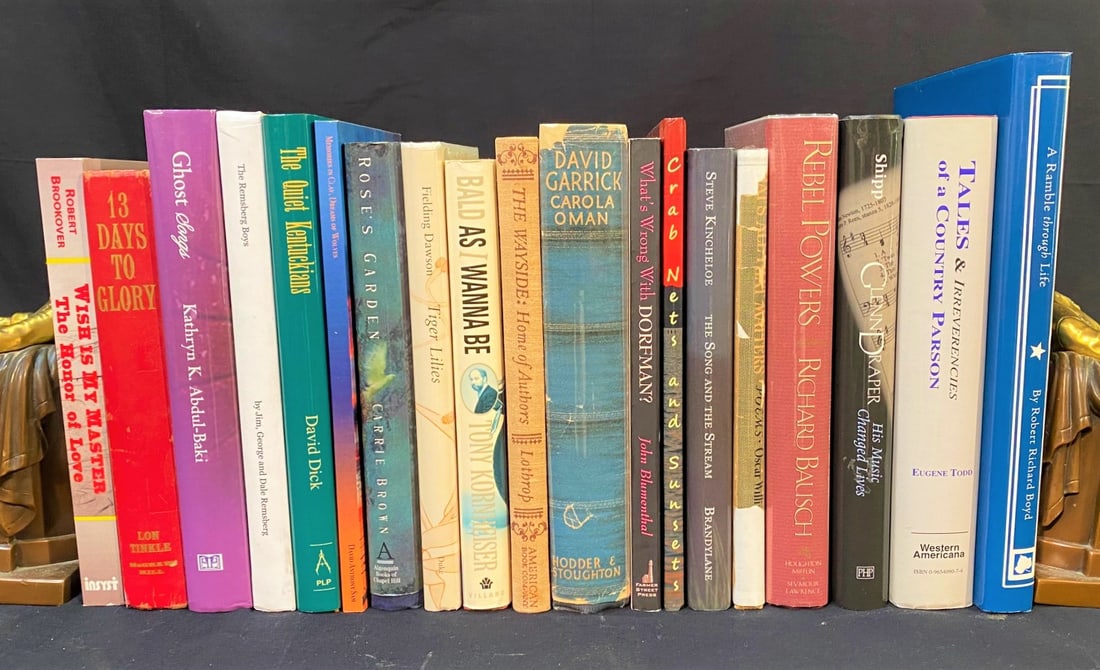 AUTHOR SIGNED BOOK COLLECTION ? 19 VOLUMES (1 of 8)