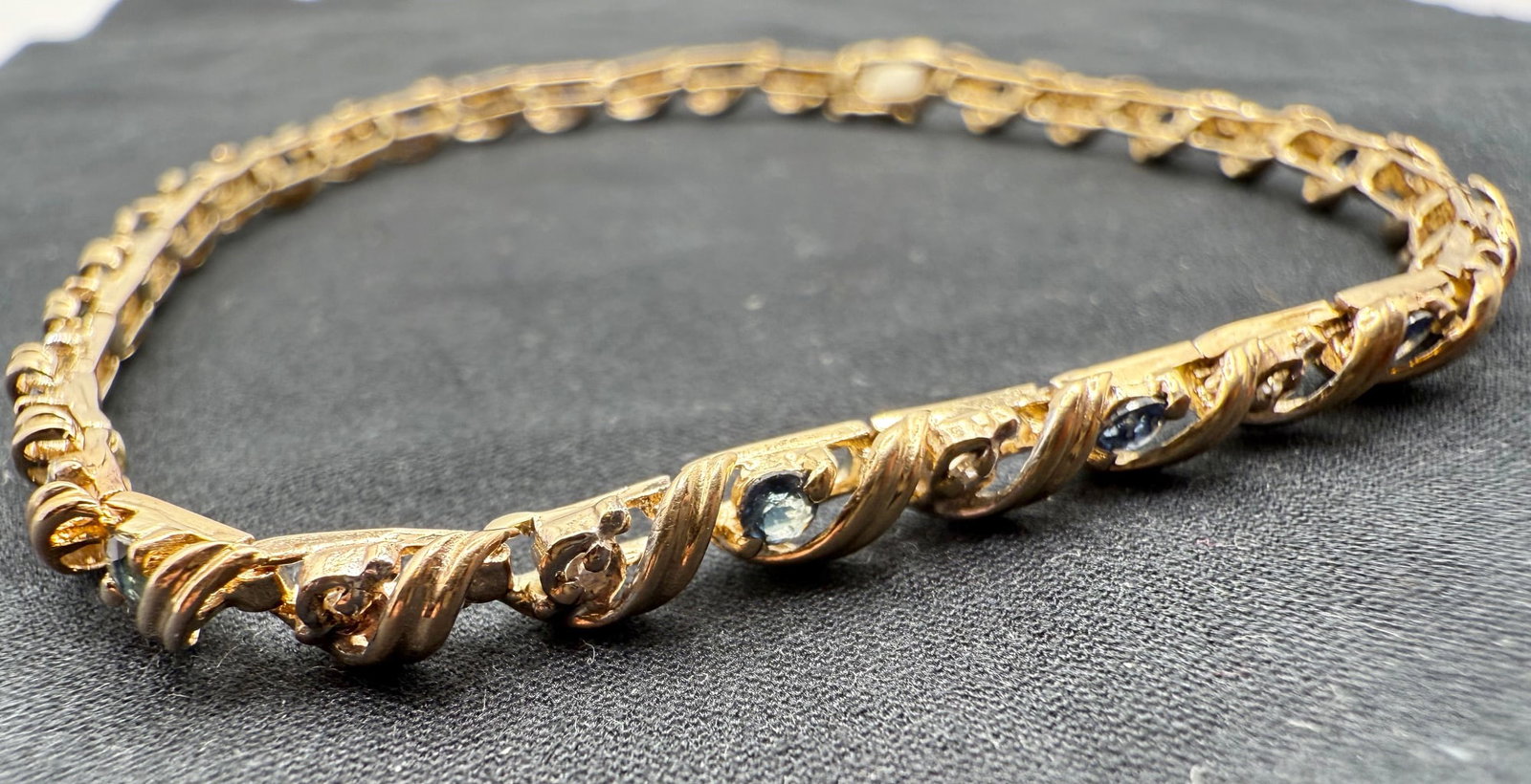 10K YELLOW GOLD, SAPPHIRE AND DIAMOND BRACELET (1 of 9)