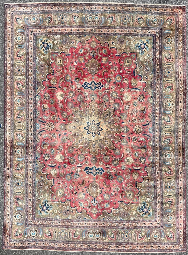 ANTIQUE PERSIAN KASHAN HAND KNOTTED RUG, 9.5 x 12.7 (287cm x 384cm): Antique Persian Kashan rug was hand knotted in Iran of 100 percent natural wool on a cotton foundation. This rug is 80+ years old, has full to medium wool piles and is in excellent condition for 