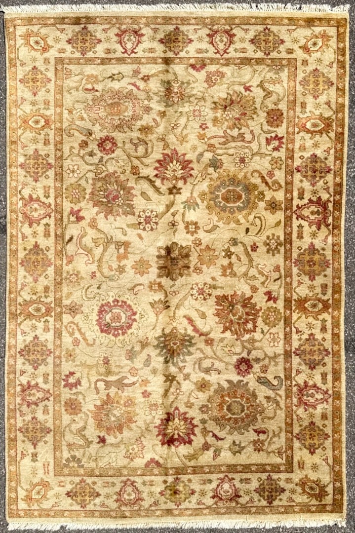 OUSHAK HAND KNOTTED WOOL RUG, 5.9 x 8.8 (175cm x 264cm): Offered here is an Oushak rug that was hand knotted in Turkey of 100 percent wool on a cotton foundation. The rug has full, wool piles and is in excellent condition. This is an exceptional hand-knott