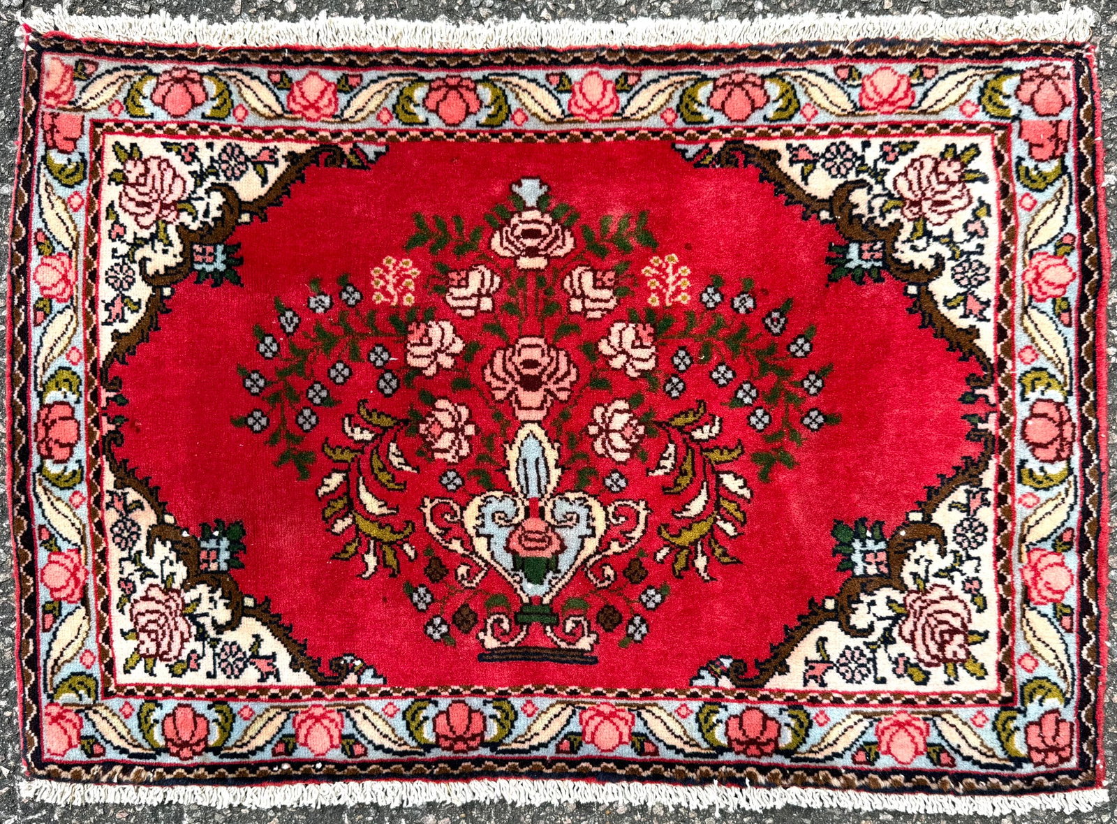 VINTAGE PERSIAN LILIHAN HAND KNOTTED RUG, 2.0 x 2.10 (61cm x 86cm): Vintage Persian Lilihan rug was hand knotted in Iran of 100 percent natural wool on a cotton foundation. The rug is 60+ years old and has medium, even wool piles and is in excellent condition for