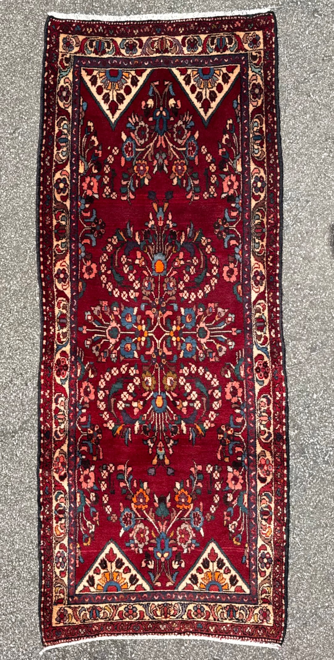 VINTAGE PERSIAN SAROUK HAND KNOTTED RUNNER, 3.8 x 9.4 (112cm x 284cm) (1 of 5)