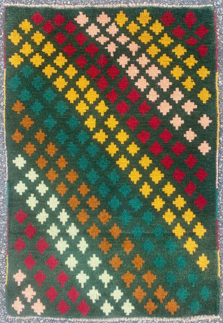 GABBEH HAND KNOTTED RUG, NEW, 2.0 x 3.0 (61cm x 91cm): Gabbeh rug was hand knotted in India of 100 percent natural wool on a cotton foundation. The rug has full, wool piles and is in brand new condition. Beautiful colors with excellent qual