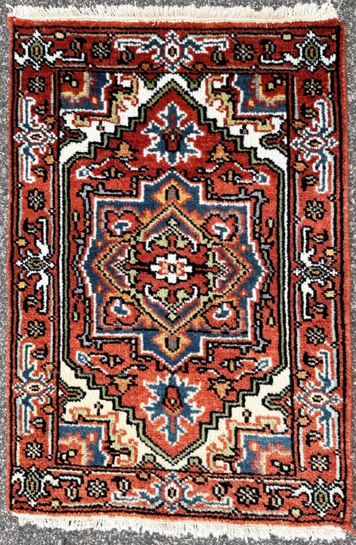 KAZAK HAND KNOTTED RUG, 2.0 x 3.0 (61cm x 91cm): A Kazak rug was hand knotted in India of 100% natural wool on a cotton foundation. The rug has full wool piles and is like new condition. It is made with excellent quality, nice and soft. This ru