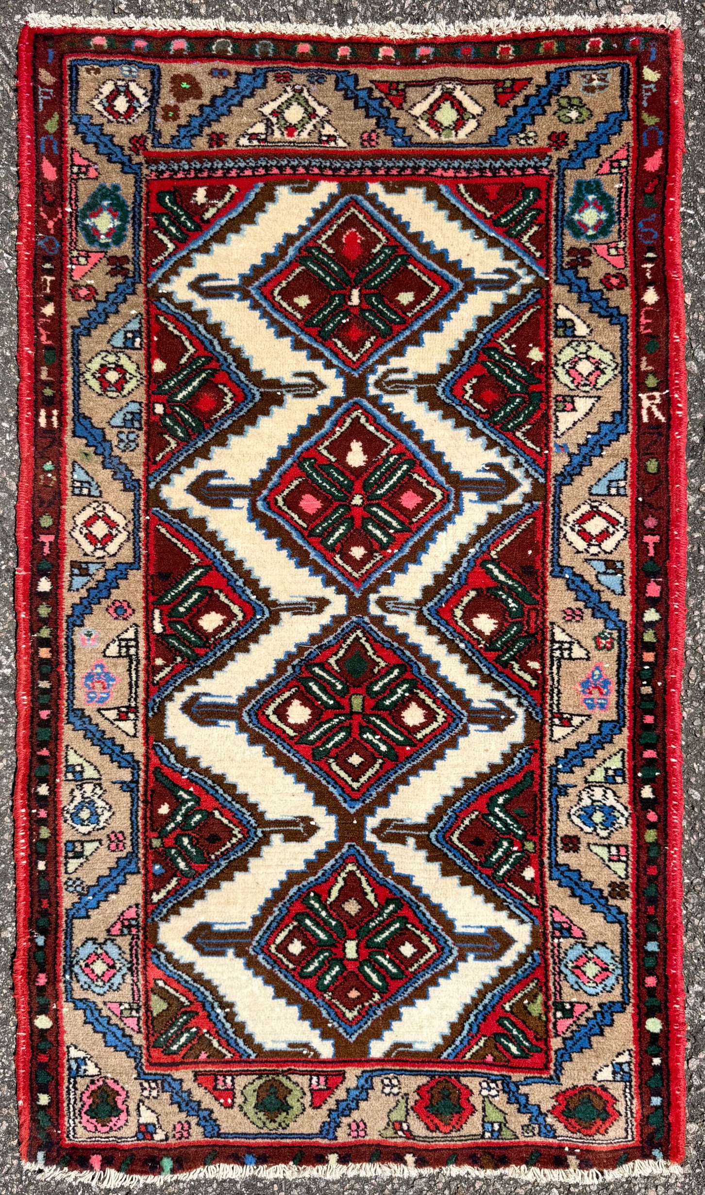 VINTAGE PERSIAN HAMADAN HAND KNOTTED RUG, 2.4 x 4.0 (71cm x 122cm): Vintage Persian Hamadan rug was hand knotted in Iran of 100% natural wool on a cotton foundation. This rug is 60+ years old, has medium wool piles and is in excellent condition for its age. Woven