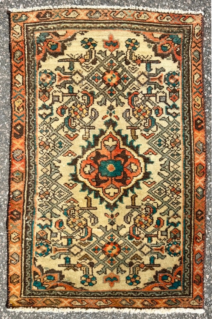 VINTAGE PERSIAN KARADJA HAND KNOTTED RUG, 2.0 x 3.0 (61cm x 91cm): Vintage Persian Lilihan rug was hand knotted in Iran of 100% natural wool on a cotton foundation. The rug is 60+ years old and has medium to low wool piles and is in excellent condition for its a