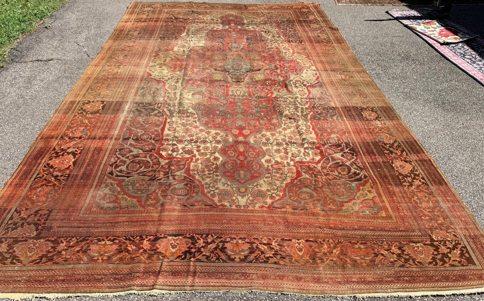 MANSION SIZED, ANTIQUE PERSIAN FARAHAN HAND KNOTTED RUG, DISTRESSED, 10.7 x 17.4 (323cm x 528cm) (1 of 11)