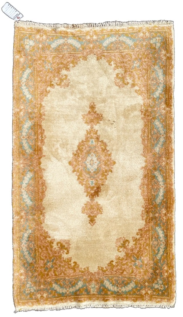 VINTAGE PERSIAN KERMAN HAND KNOTTED RUG WITH 200+ KPSI, 2.7 x 4.4 (79cm x 132cm): Vintage Persian Kerman rug, made in Iran of 100 percent natural wool on a cotton foundation. This rug is 50+ years old, has medium to low wool piles and is in excellent condition for its age. This rug