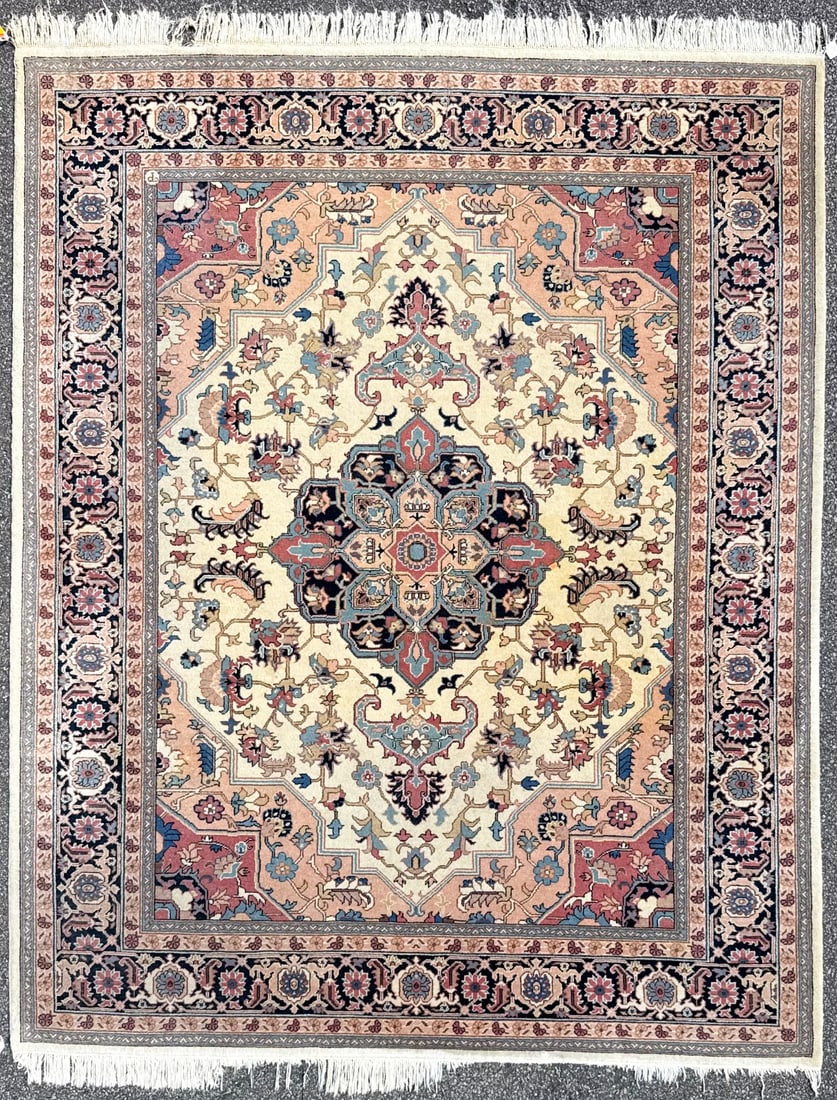 VINTAGE HERIZ HAND KNOTTED RUG, 8.1 x 10.6 (246cm x 320cm): Offered here is a vintage Heriz rug was hand knotted of 100 percent natural wool on a cotton foundation. This rug is 50+ years old, has full wool piles and is in excellent condition for its age.&