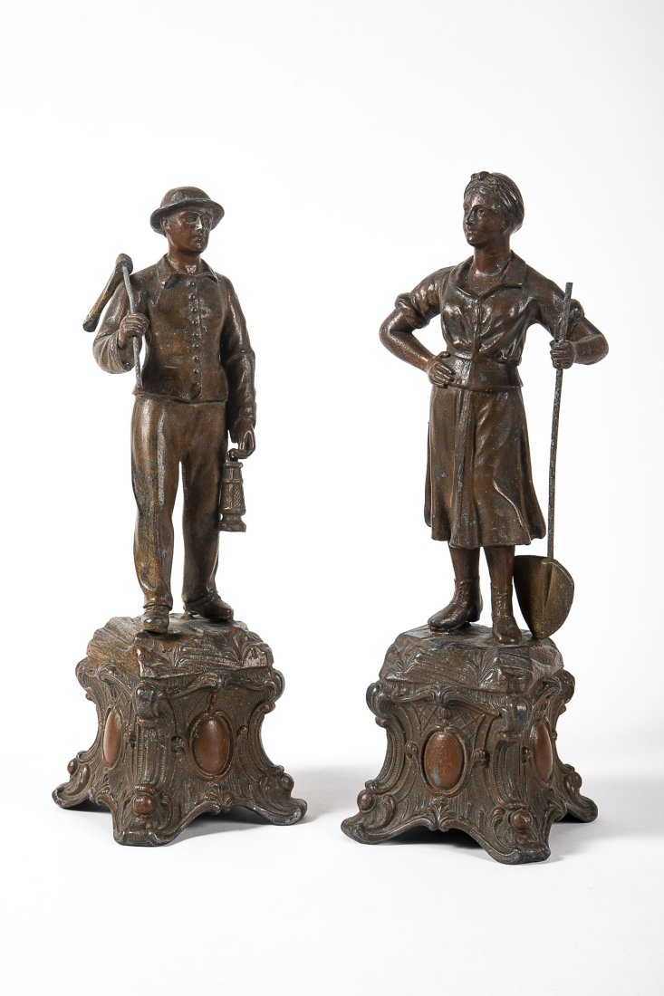 A pair of antique Spelter statues, in the form of a man and a woman working , height: 37 cm (1 of 4)