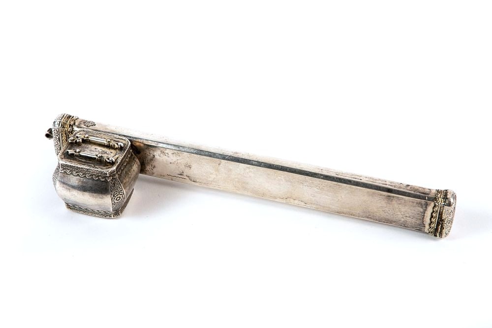 Antique Ottoman inkstand (Divit) from the 19th century, made of silver, signed, bearing a tughra (1 of 14)