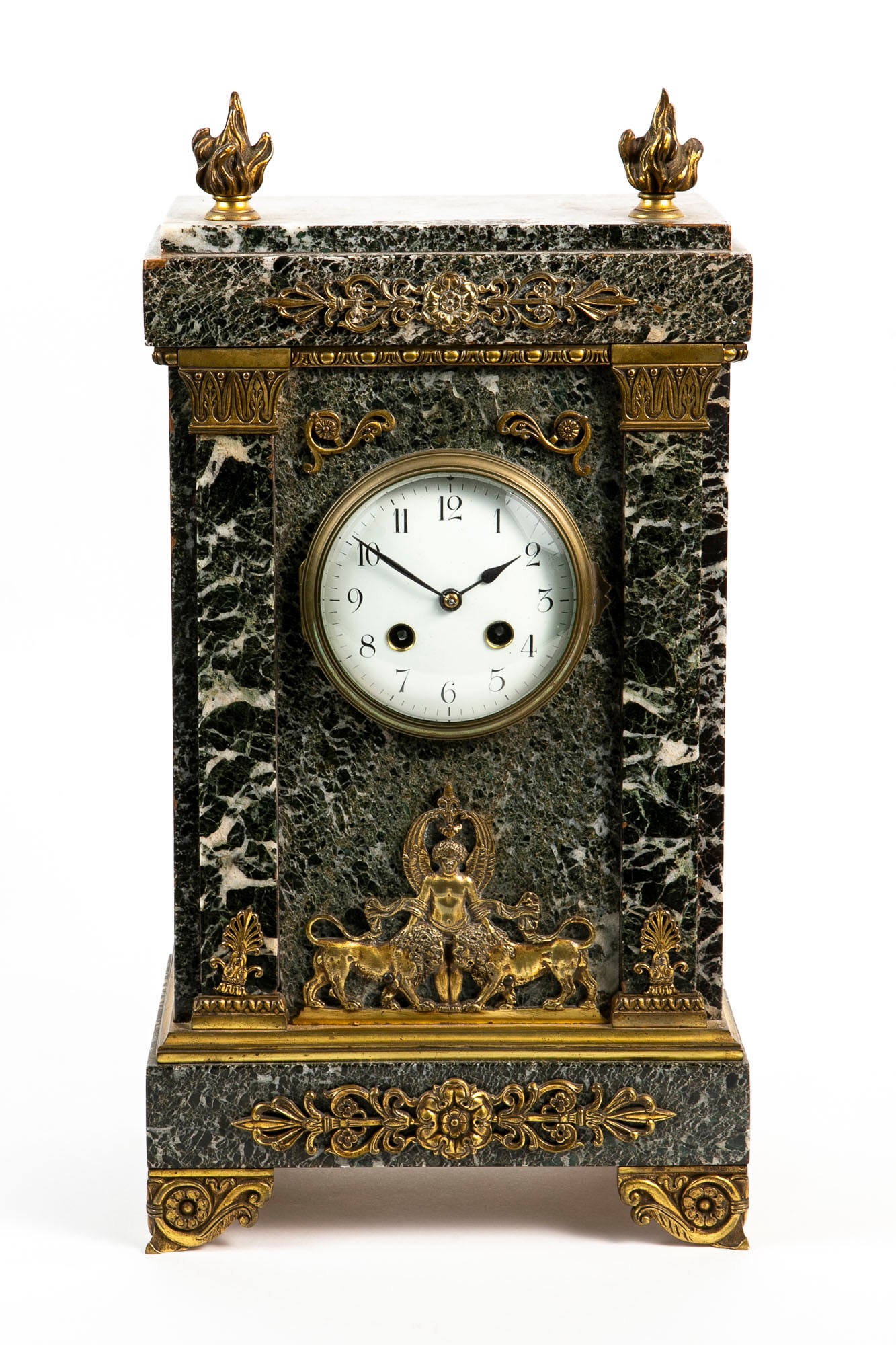 Antique French fireplace clock (mantel clock) from the19th century (circa 1870-1890), made of bronze: Antique French fireplace clock (mantel clock) from the19th century (circa 1870-1890), made of bronze and granite marble, there is a pendulum and a key, working condition not tested, Height: 46 cm, Fro