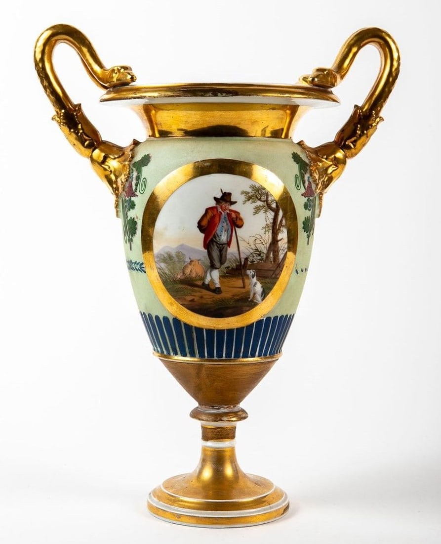 An antique French porcelain vase from the first half of the 19th century, decorated with hand (1 of 6)