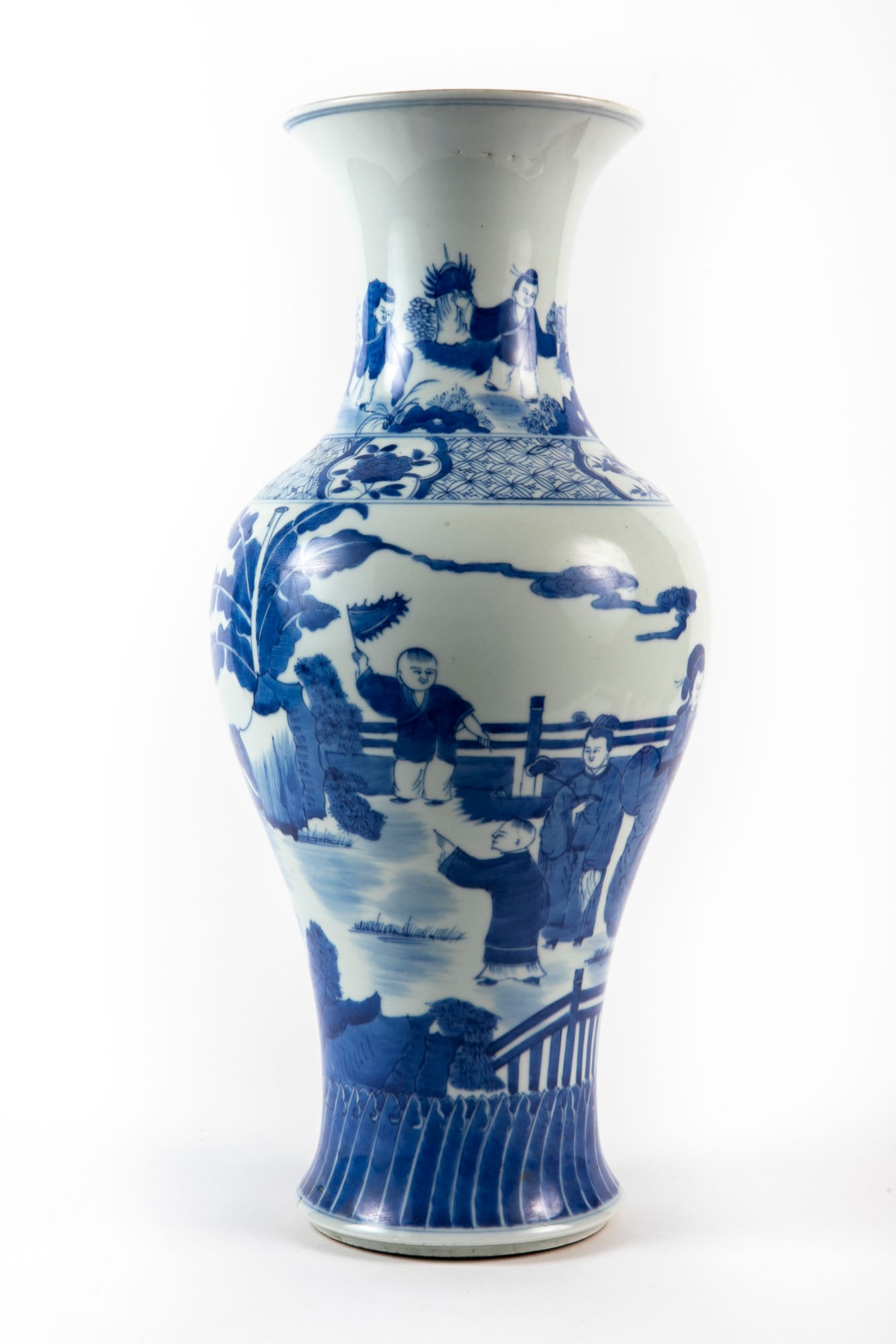 A large Chinese porcelain vase, decorated with cobalt blue hand paintings, 20th century Height: 45.5 (1 of 4)