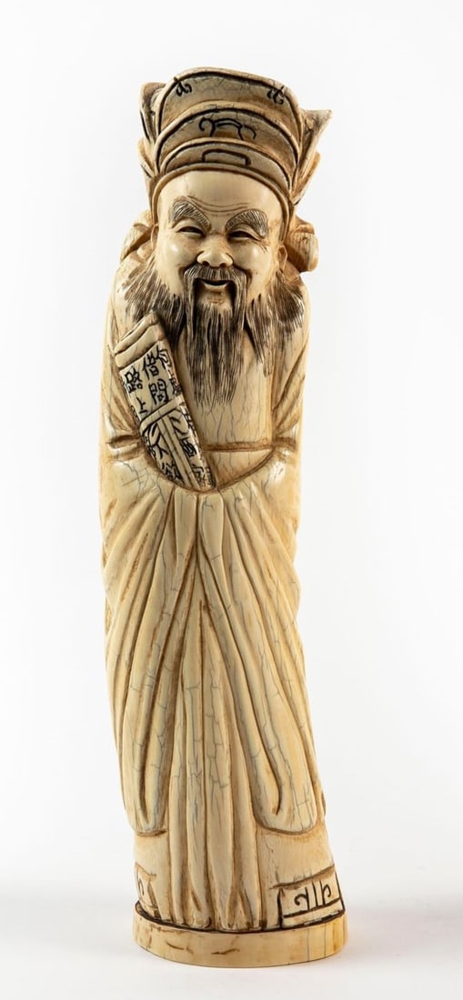 An antique Chinese statue, large and heavy, made of natural material, hand-carved, signed, Weight:: An antique Chinese statue, large and heavy, made of natural material, hand-carved, signed, Weight: 1180 grams, Height: 32 cm, width: 8.5 cm, Weight: