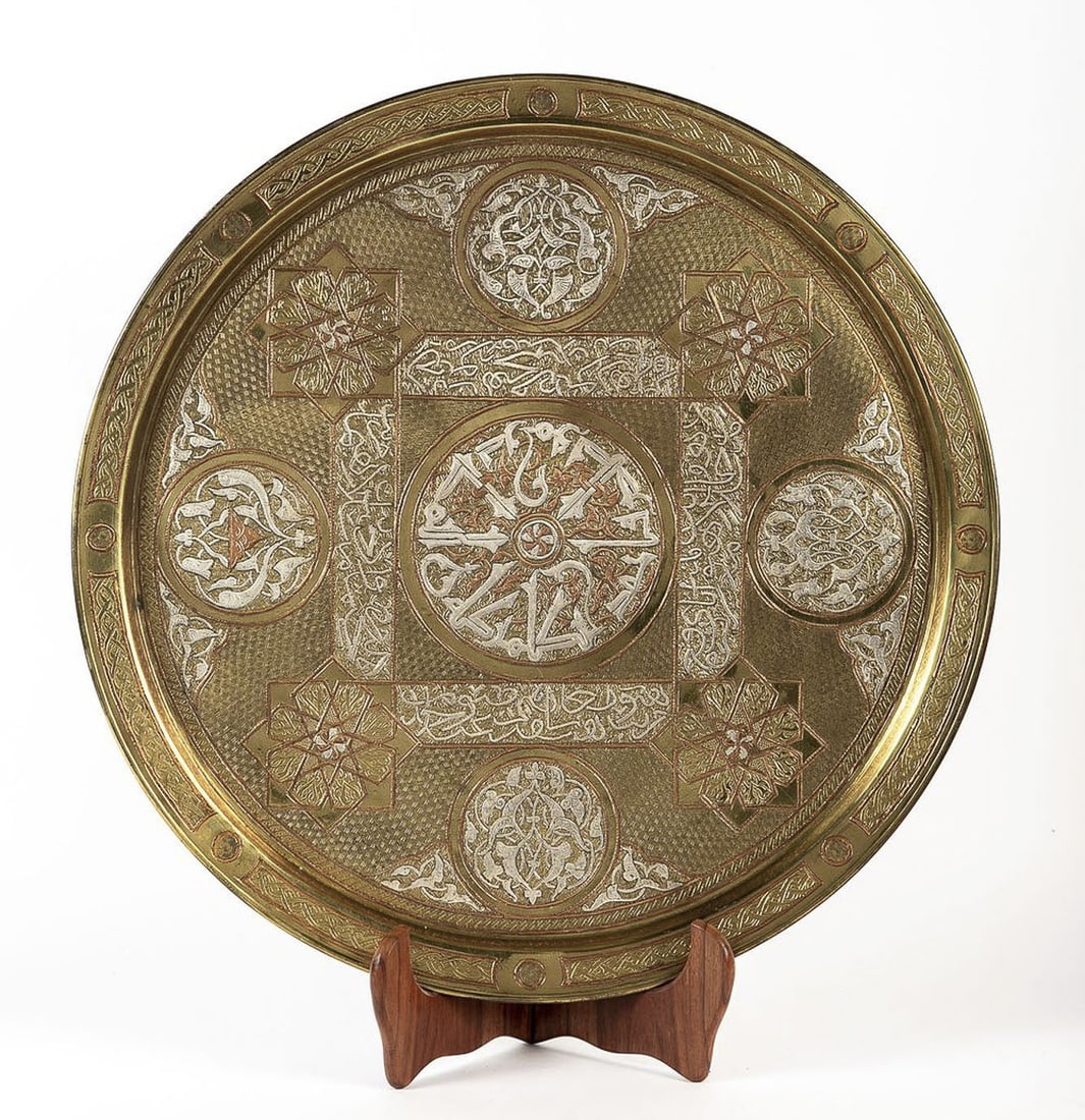Syrian tray, decorated with Damascus work (inlay), heavy, can be hung on the wall, Diameter: 49 cm, (1 of 5)