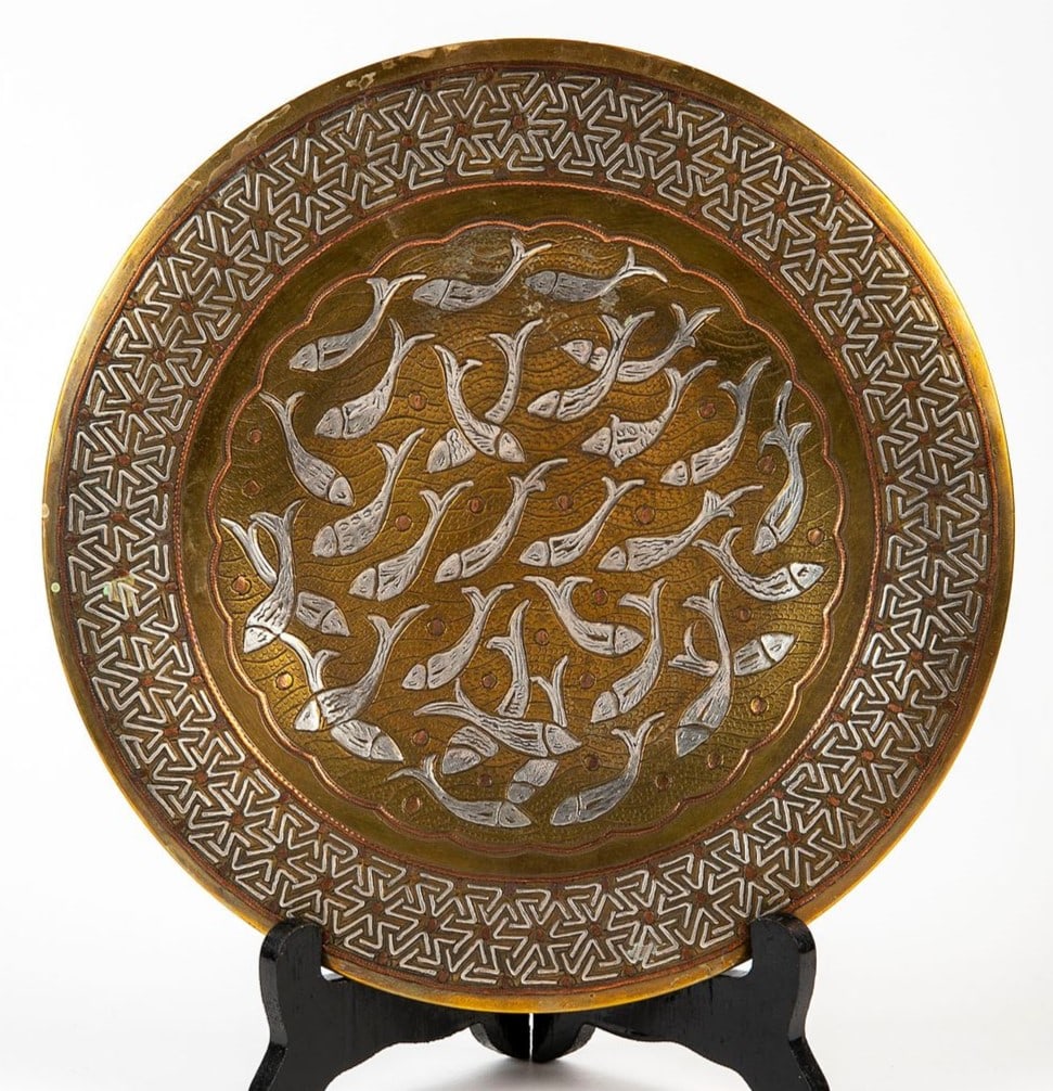Islamic plate, decorated with Damascus work, Diameter: 25 cm, (1 of 3)
