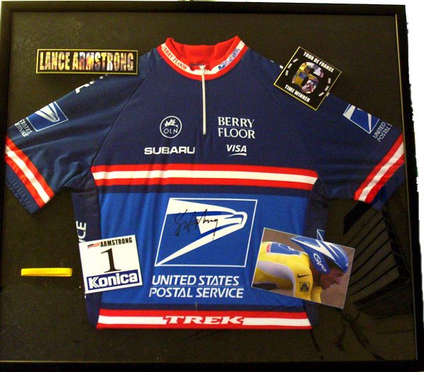 framed cycling jersey