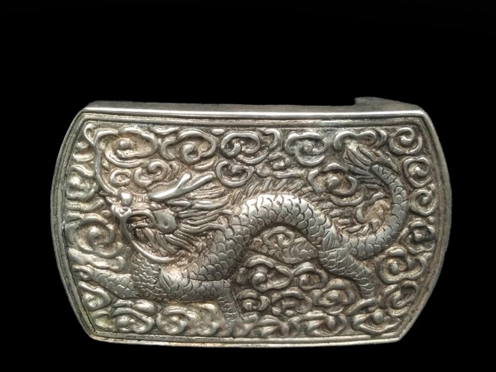Chinese Dragon Carved Tibet Silver Buckle Ornament (1 of 5)