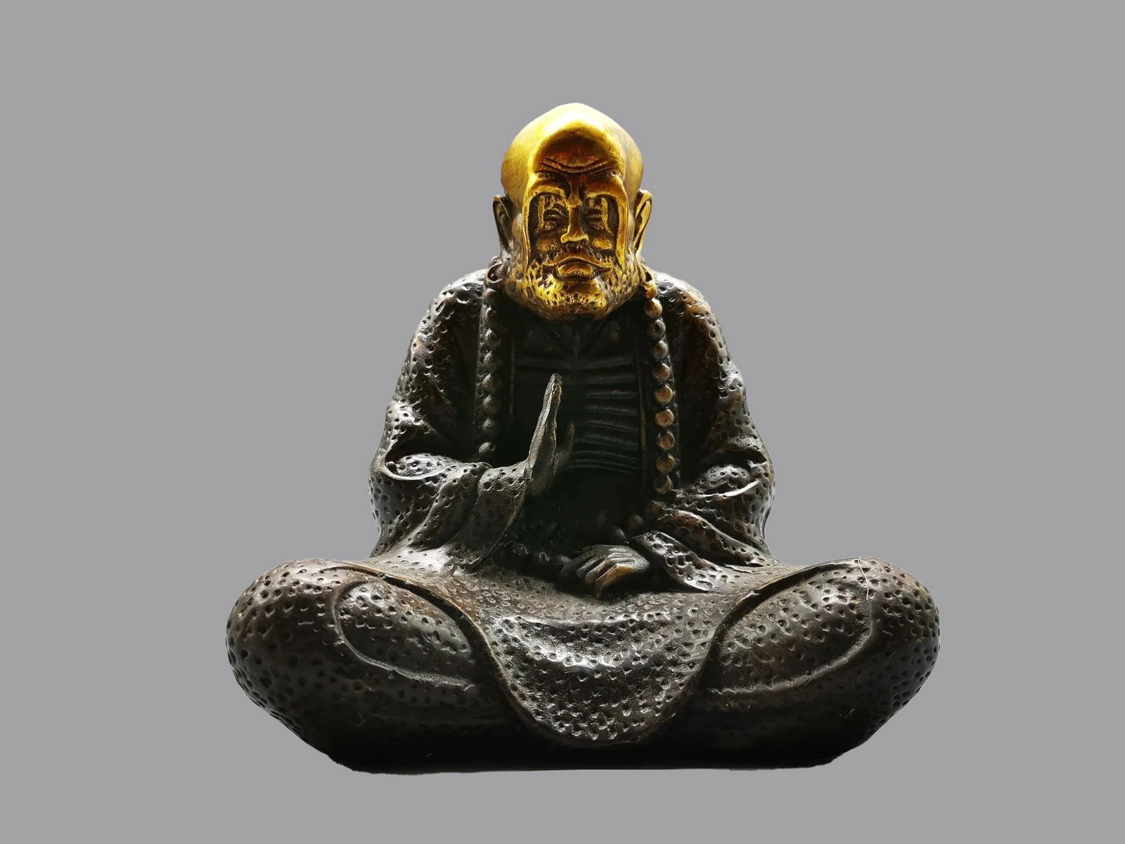 Chinese Rare Old Style Bronze Buddhism Sculpture (1 of 5)