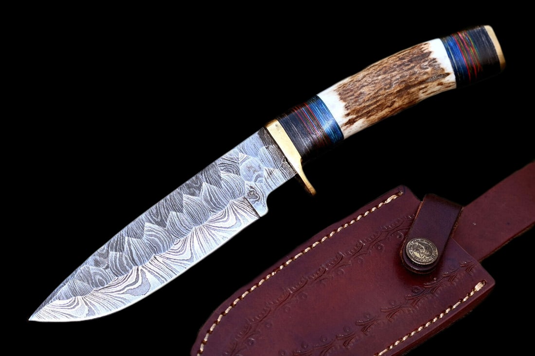 Handcrafted Damascus Steel Survival Hunting Knife (1 of 4)