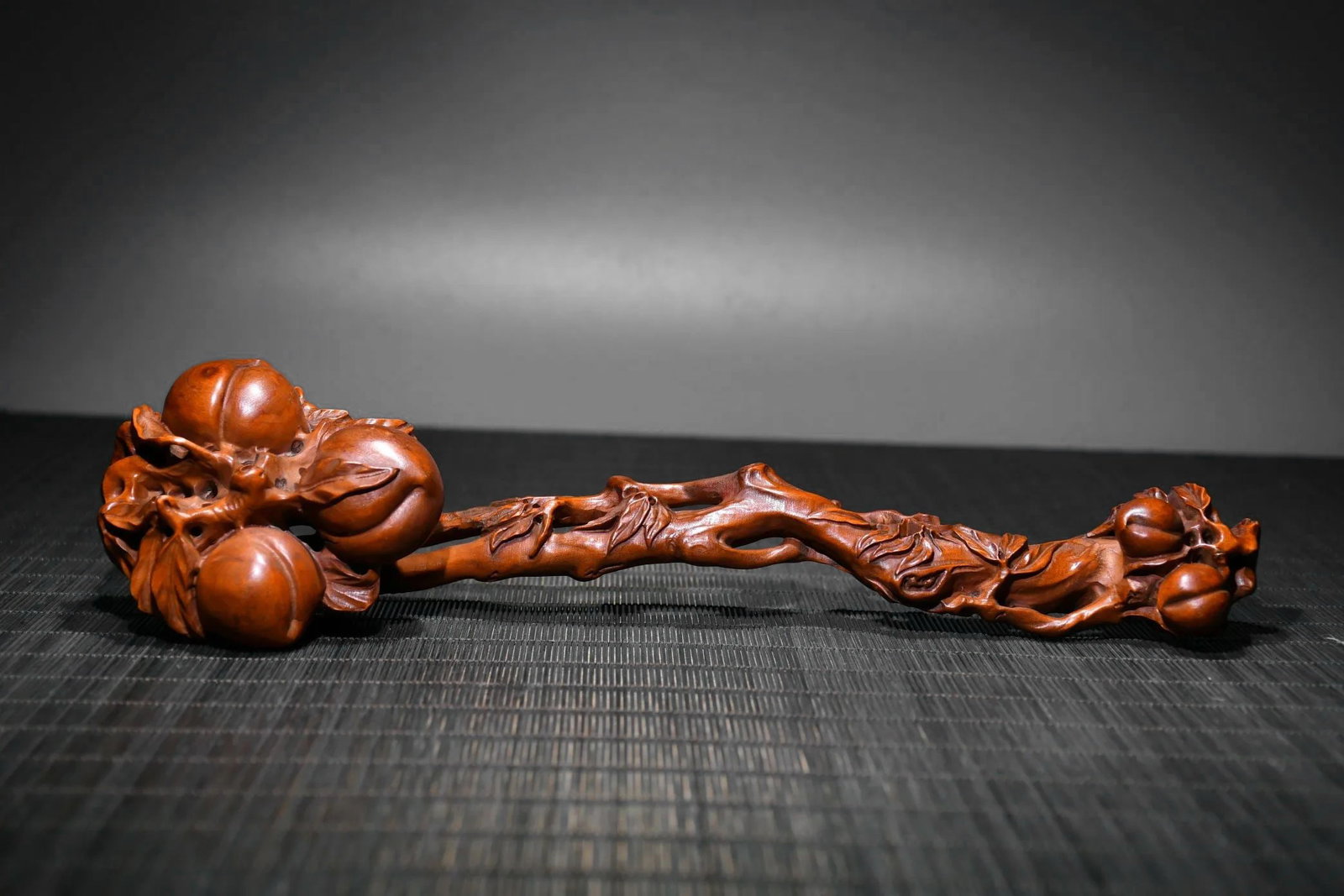 Chinese Old Style Collectible Ruyi Scepter Carved (1 of 4)