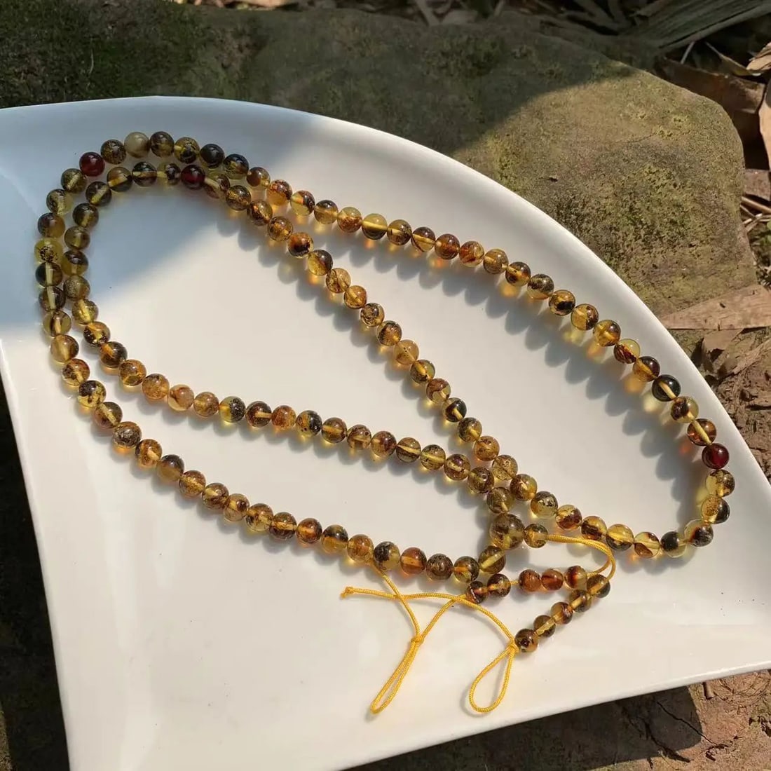 Collectible Amber Beaded Necklace Jewelry Pendant (1 of 3)