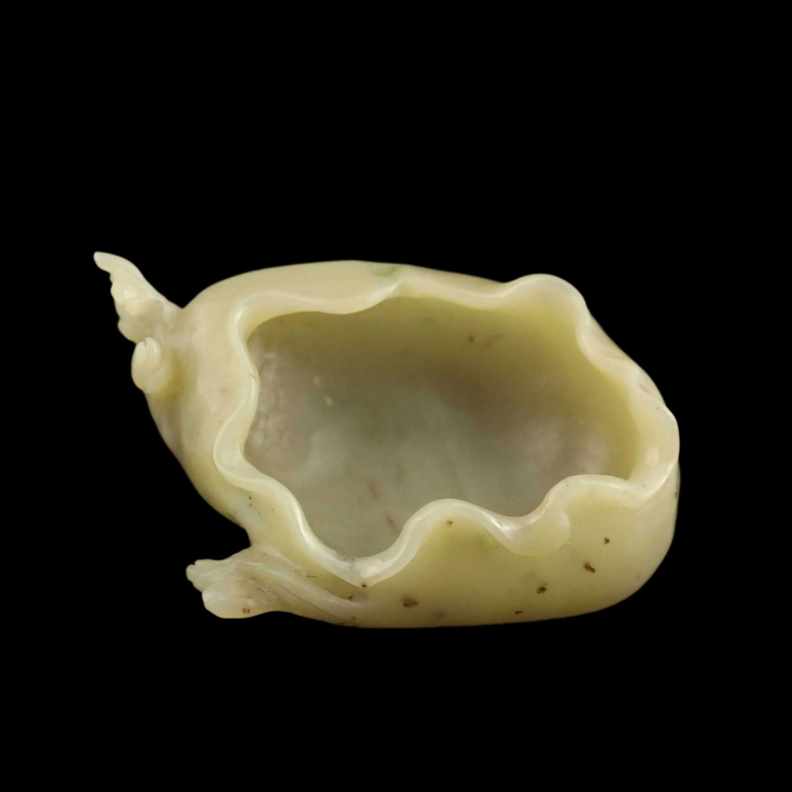 Old-Style Asian Nephrite Hand-Carved Brush Washer (1 of 5)