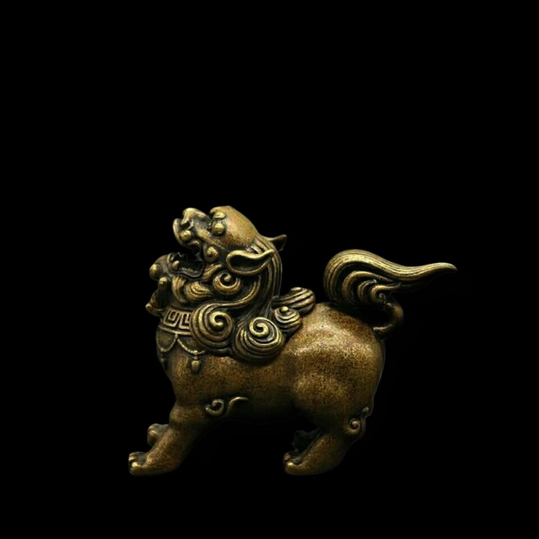 Asian Vintage-Inspired Bronze Beast Incense Burner (1 of 5)