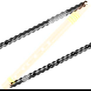 Traditional Indian Bamboo Handmade Woodwind Flute: Size: Length 40 cm. Materials: Bamboo. Condition: New. This traditional Indian bamboo flute is a beautifully handcrafted woodwind instrument, made from bamboo to produce a warm, melodious tone. Its si