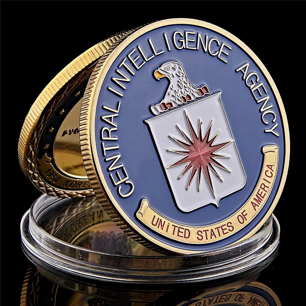 Numismatic Coin Replica CIA Gilt Metal Cash Medal (1 of 6)