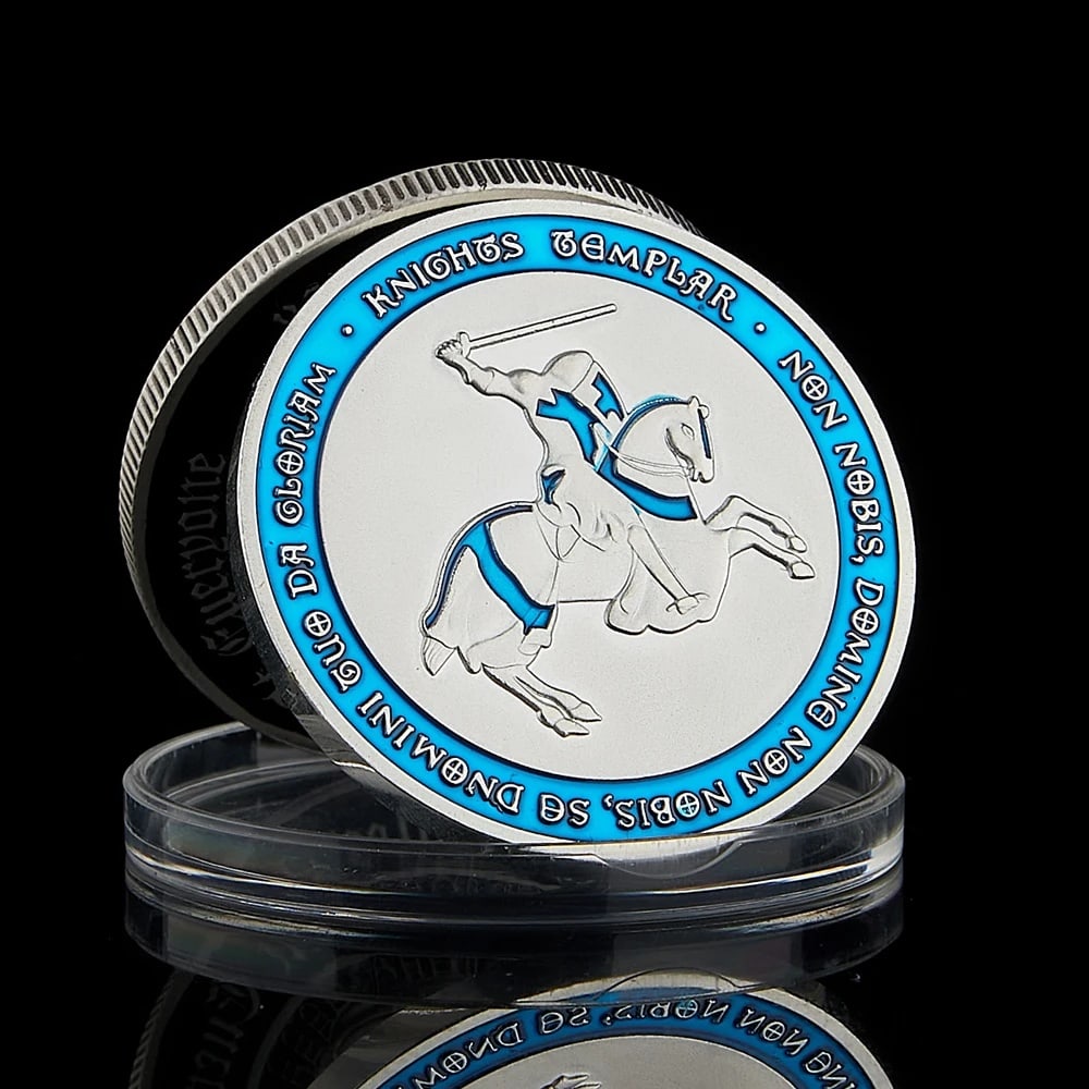Silvered Replica Commemorative Coin Crusader Theme (1 of 5)